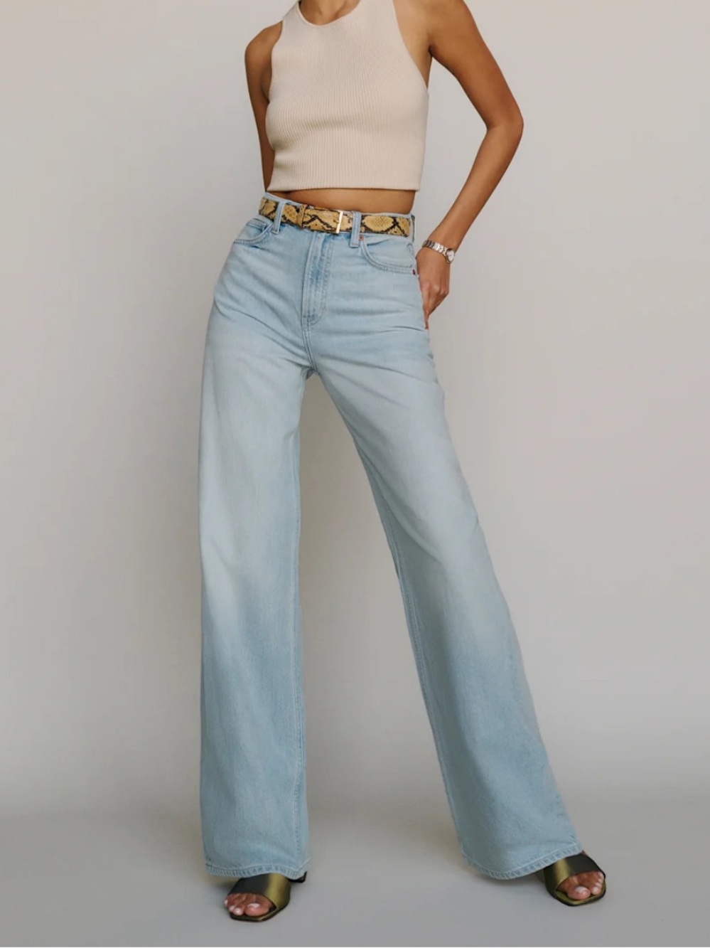LIKE NEW REFORMATION Cary Lived In Wide Leg Jeans, Sheyenne, size 25